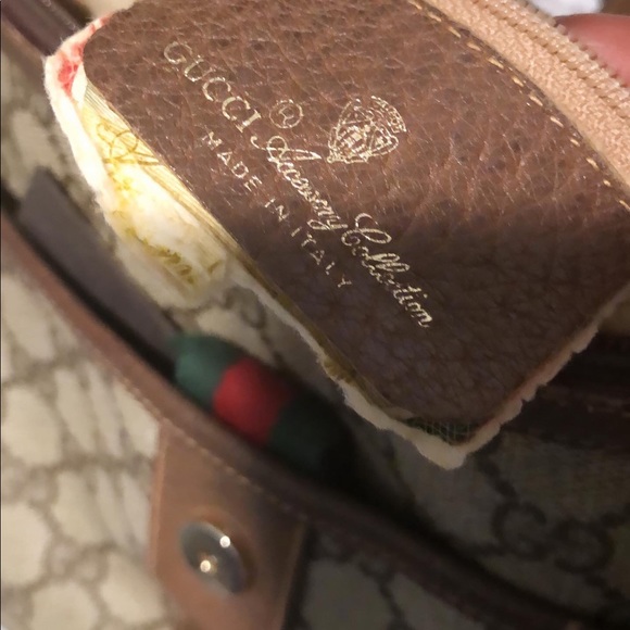 2011 Gucci shoulder bag with proof of purchase - Picture 7 of 8